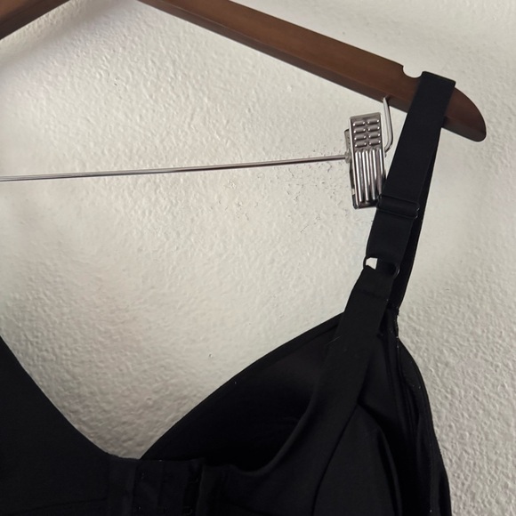 Auden LIKE NEW Black Lightly Lined Wire-Free Natural Shape Smoothing Bra 38DD - Picture 9 of 13